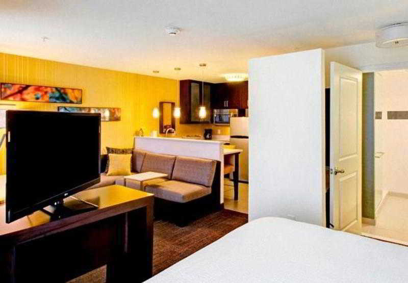 Residence Inn Denver Cherry Creek Exterior photo
