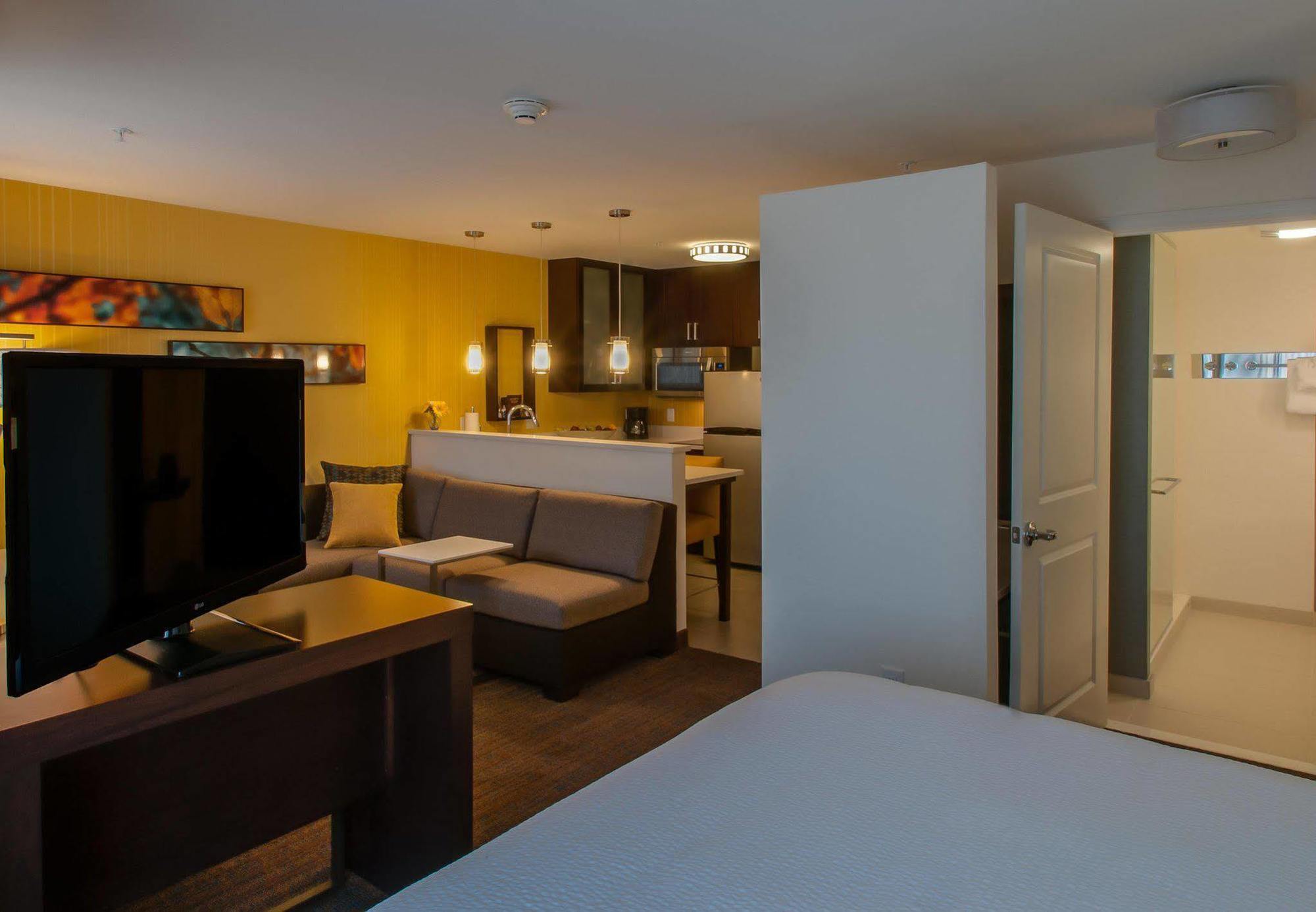 Residence Inn Denver Cherry Creek Exterior photo